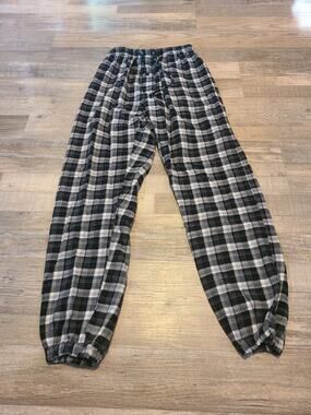 unknown brand small plaid unisex pajama pants with drawstring waist